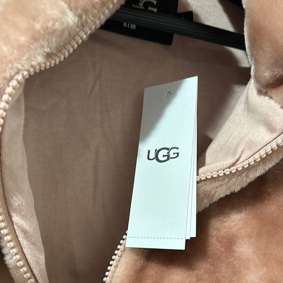 “NWT” UGG Laken Jacket in Blush - Picture 2 of 2